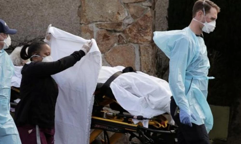 Σχεδόν 700 νέοι θάνατοι στις ΗΠΑ- Ξεπέρασαν τους 110.000